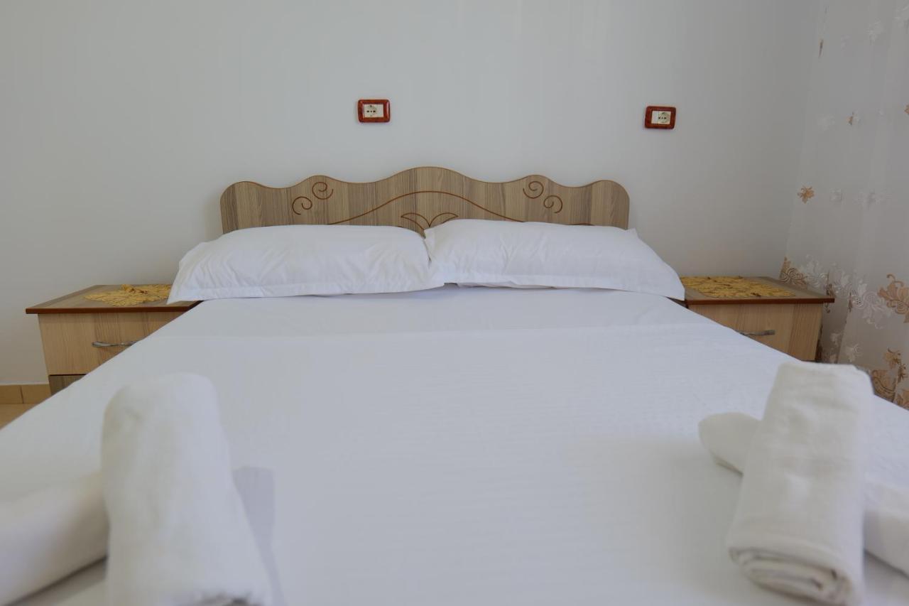 Vila Osmanaj Εξαμίλιο Εξωτερικό φωτογραφία