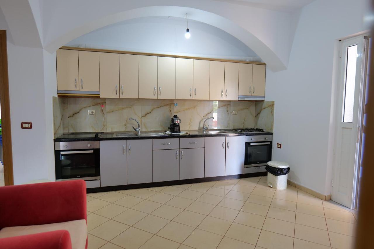 Vila Osmanaj Εξαμίλιο Εξωτερικό φωτογραφία